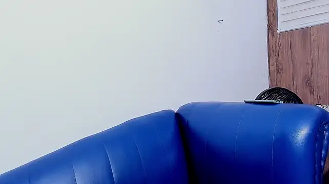 Chat XXX en directo de Mikesub_