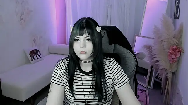 Онлайн чат XXX Yuvelli