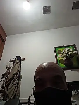 Živý XXX chat MARKHOTBI
