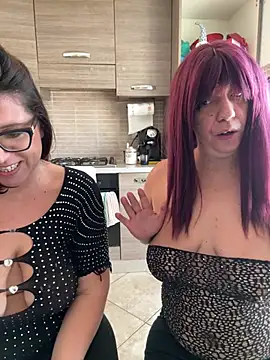 SinfulMarkedQueens' Live XXX Chat