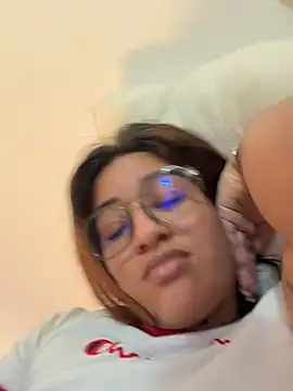 Chat XXX ao vivo de Little_Gaby_