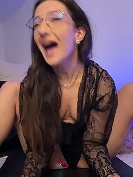 Živý XXX chat TheaMalekoo