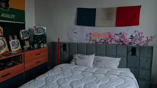 JordanShown Live XXX chat