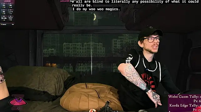 webzandkordz's Live XXX Chat