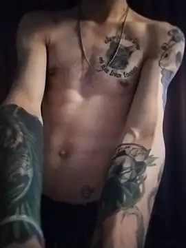 Mr_Wolf94 Live XXX-chat