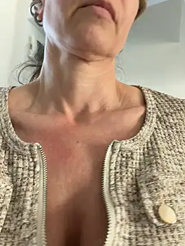 AnnikaRose Live XXX-Chat