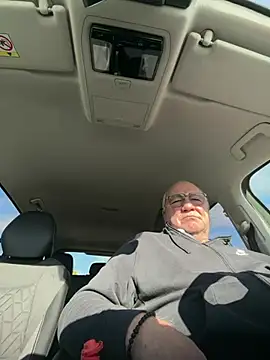 biggandybig XXX чат на живо