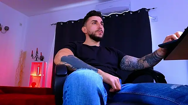 Онлайн чат XXX MightyAaron66
