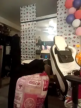 Motherbigbus webcam show