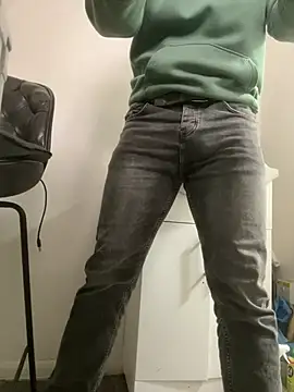 Živý XXX chat beardedviking666