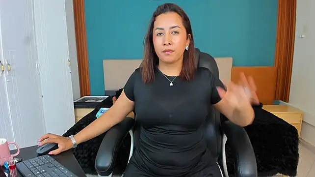 viky-roos' Live XXX Chat