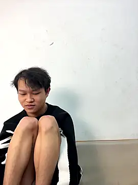 -OvO-'s Live XXX Chat