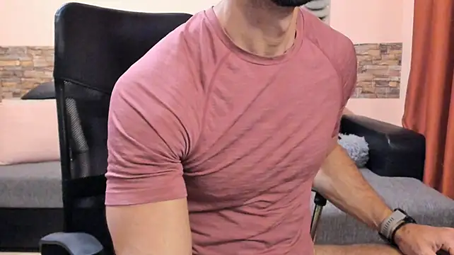 HotHunkTrainer: απευθείας συνομιλία ΧΧΧ