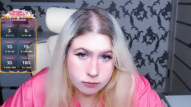 yourkarma_2_0's Live XXX Chat