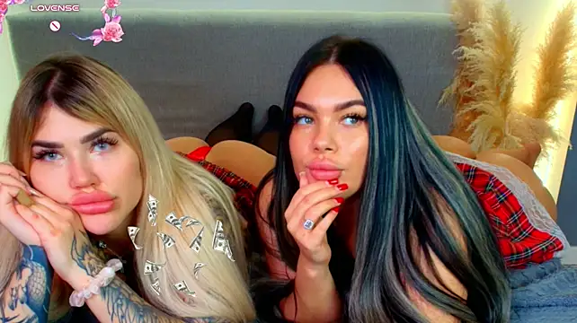 katerine_Monroe XXX чат на живо
