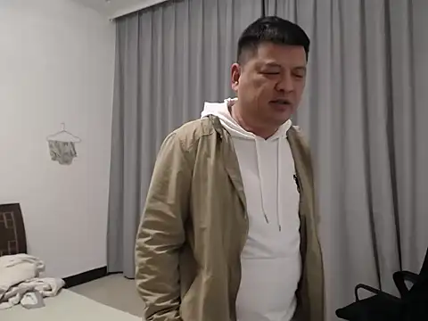 zhang1118 Adlı Modelin Canlı XXX Sohbeti
