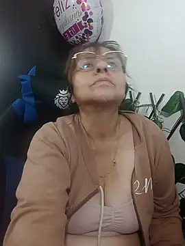 nicoltatiana_'s Live XXX Chat