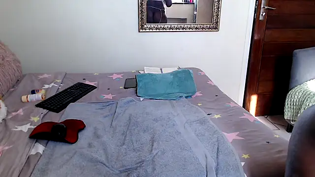 FitSelina66's Live XXX Chat