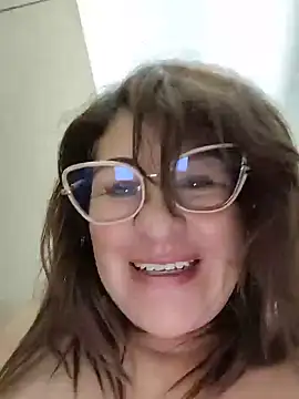 AlexxiaaMat Chat XXX in diretta