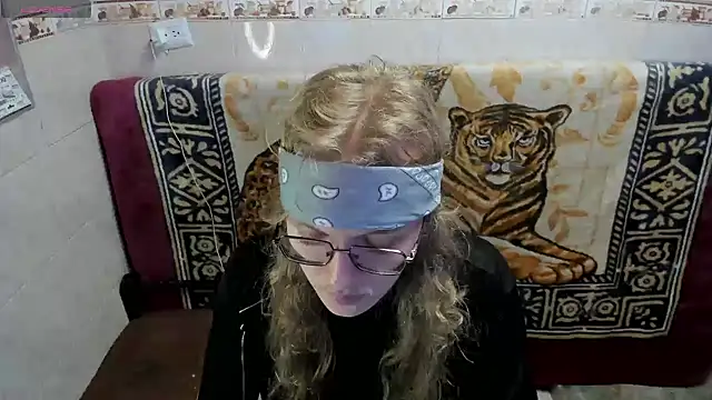 Jinnbooky Chat XXX in diretta