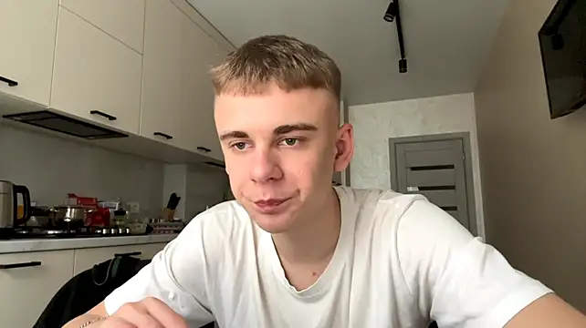 Онлайн чат XXX SoloFury