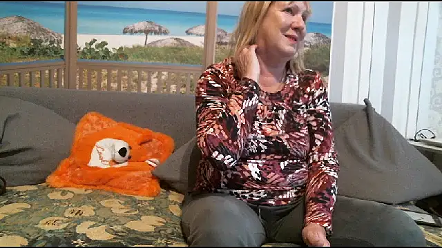 Nikole111 – Naživo XXX chat