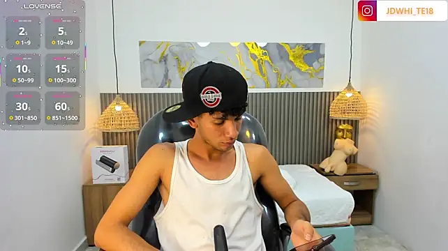 JDWhite18 live XXX chat