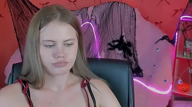 Czat XXX na żywo – LanaWey