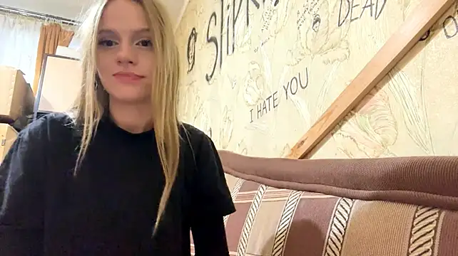 DollieMuhn's Live XXX Chat