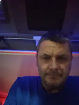 adas- – Naživo XXX chat