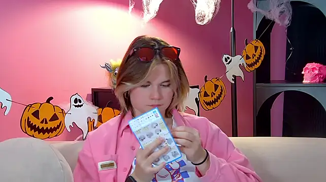 AliceAllard Chat XXX live