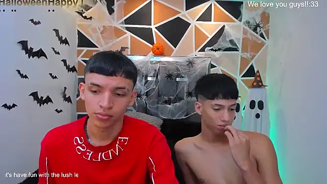 แชท XXX สดของ Juan_Nd_Steven