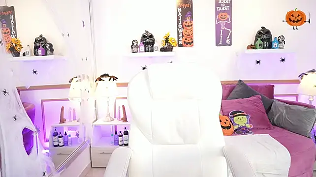 ConnyJenner webcam show