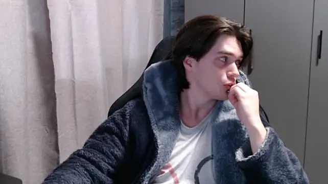 Онлайн чат XXX arthur___king