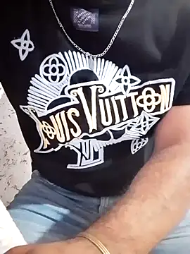 צ'אט XXX בשידור חי של Smaiaz