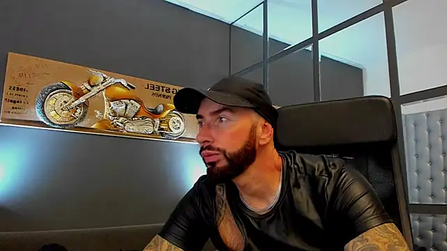 XXX chat uživo modela AronGrant