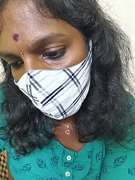 Tamil_lovelydoll96's Live XXX Chat