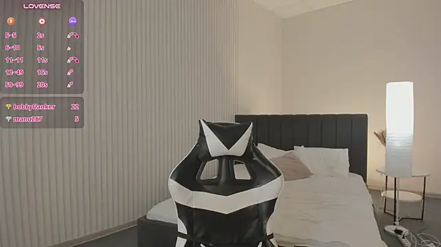 Luna_Vibee Live XXX-Chat