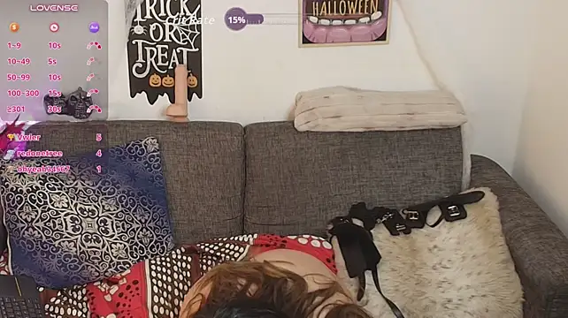 Pokazy przed kamerką – Olivia-browm