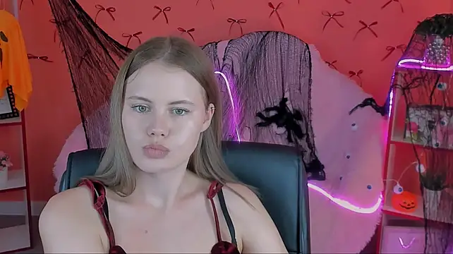 LanaWey Chat XXX in diretta