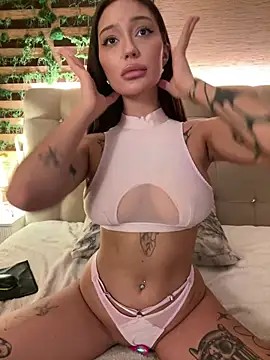 AlishaRubyn Live XXX chat
