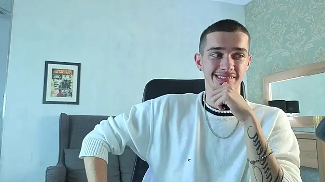 Živý XXX chat KaydenDrew