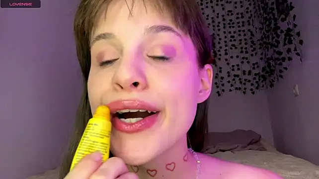 Lili_pup's Live XXX Chat