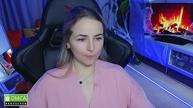 Mira_Mermayd's Live XXX Chat