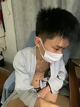 Zhang_yiovoのライブXXXチャット