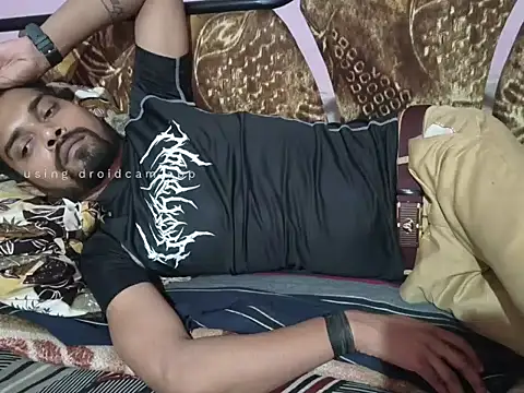 aryan2409 লাইভ XXX চ্যাট