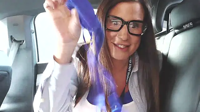Chat XXX ao vivo de Busty-FiFi