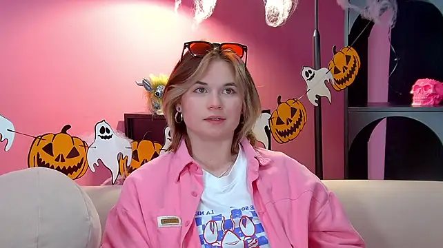 AliceAllard Chat XXX in diretta