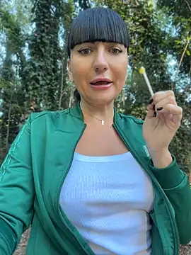 MysticCleo's Live XXX Chat