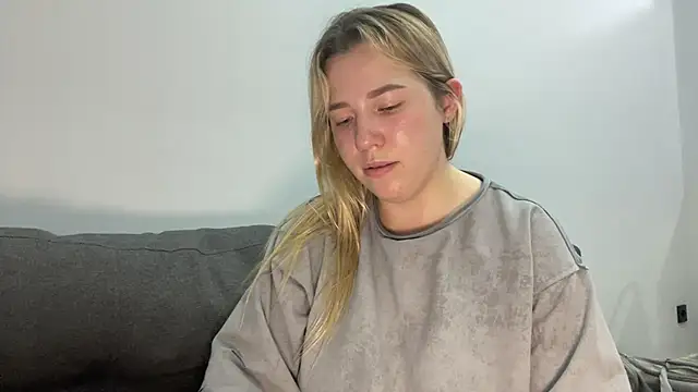alyrasun's Live XXX Chat